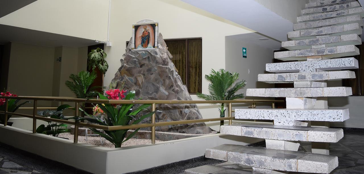 Hotel Reina Isabella Ipiales Exterior photo